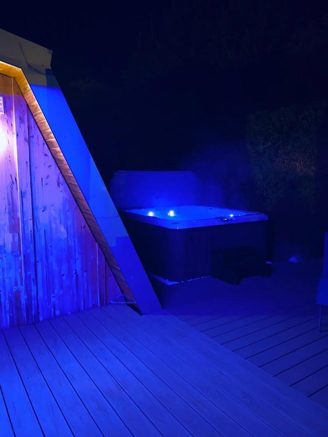 Au-Doux-Altic Chalet Romantique Avec Jacuzzi Et Sauna Métabief Exteriér fotografie